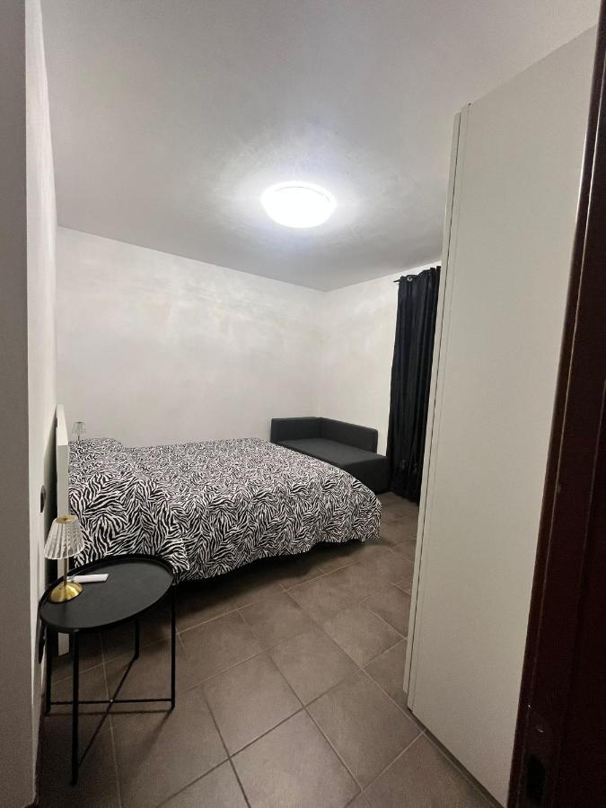 Home Sarenji Trivolzio Dış mekan fotoğraf